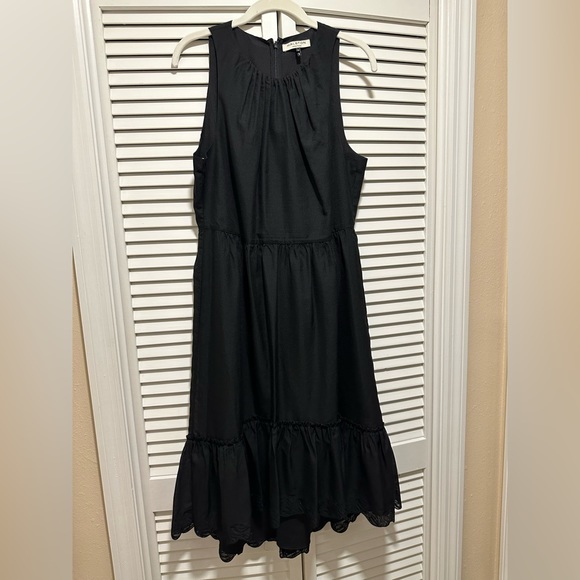 Halston Heritage Black Sleeveless Lace Hem Dress size 12 - Picture 3 of 9